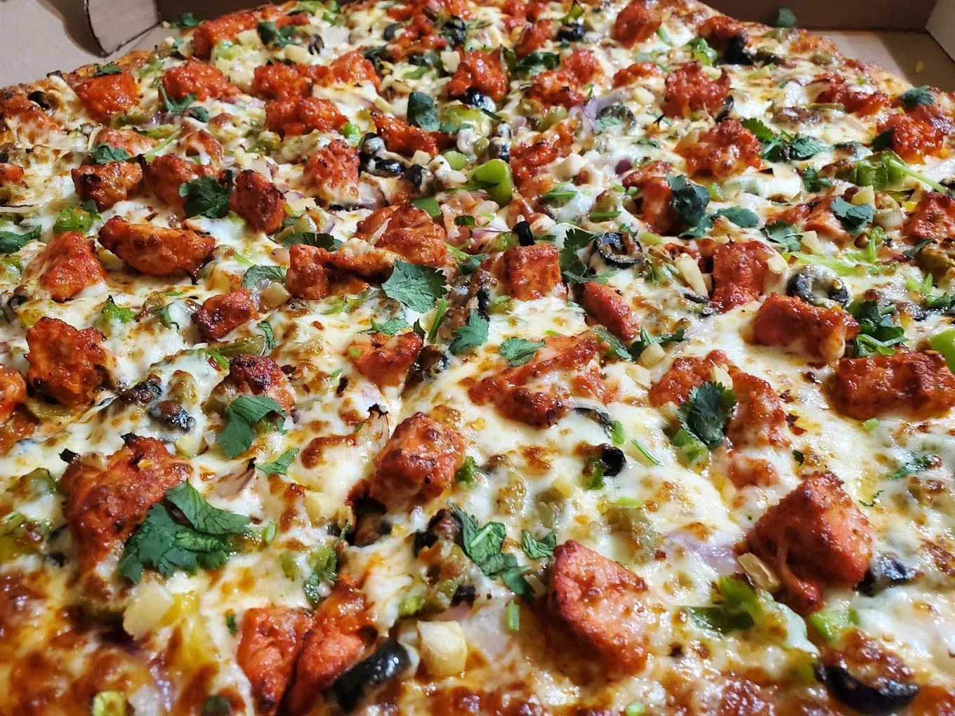 Tandoori Chicken Pizza from Pizza Desi