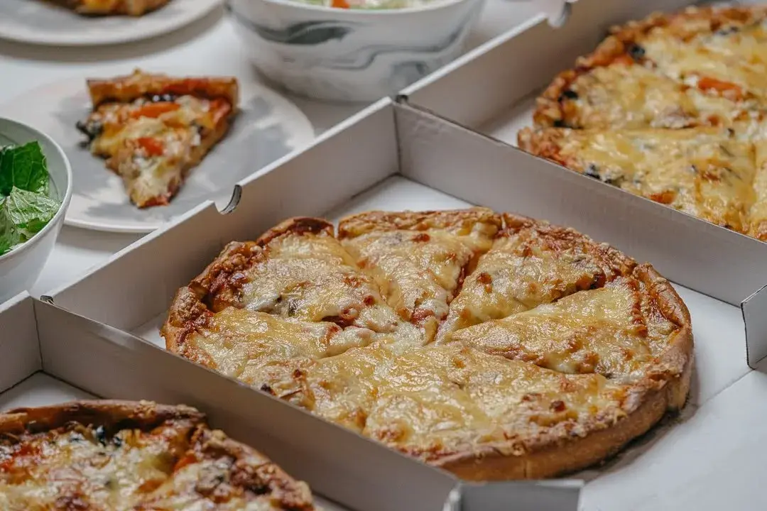 A Pizza Plus, Calgary: Restaurant Review