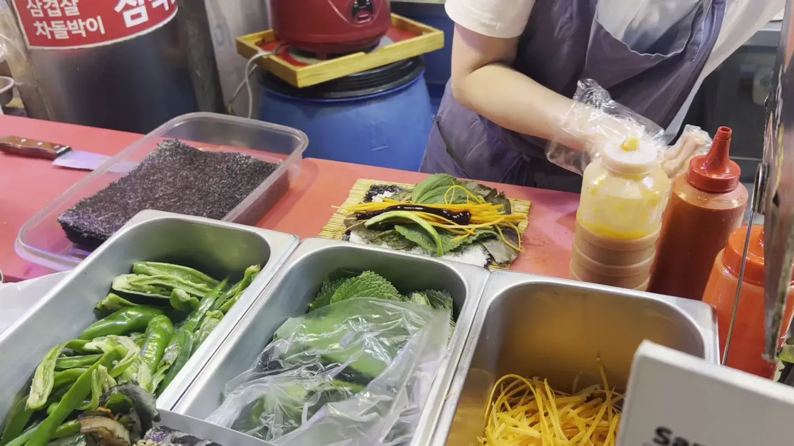 Street food Gimbap in Seoul